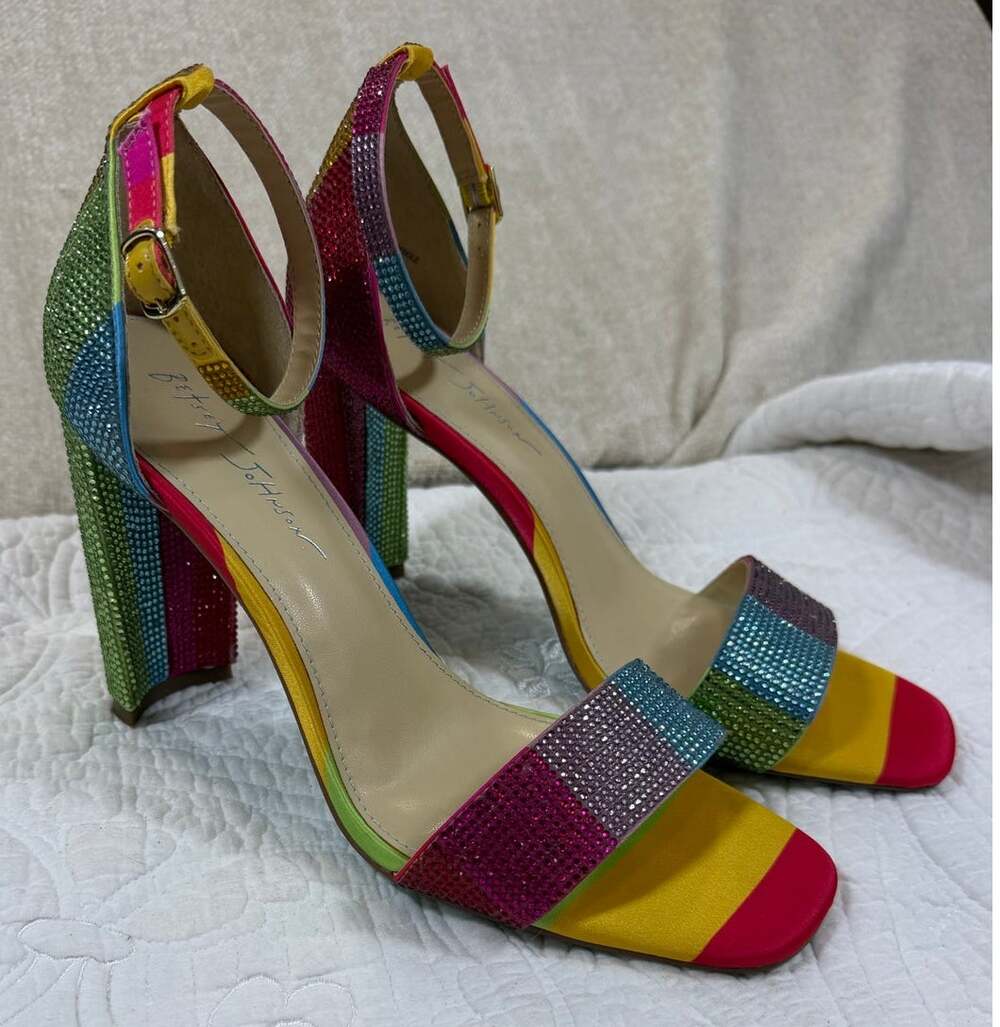 Betsey Johnson Women 10 Green Rina Stripe Rainbow Rhinestone Heeled Shoes